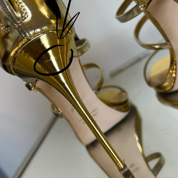 EUC Giuseppe Zanotti Super Harmony’ Gladiator Sandals in Gold 36.5 - Picture 10 of 16